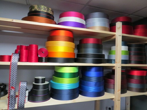 Colour seat belts sample - belts,